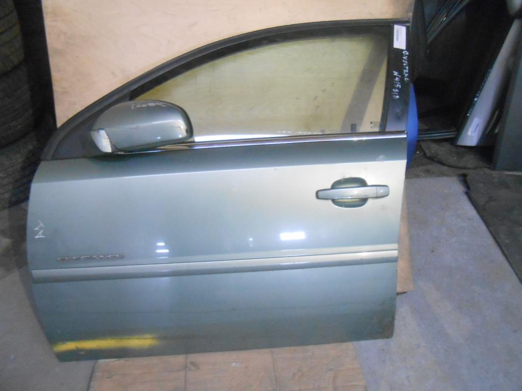 Дверь передняя левая  Opel Vectra