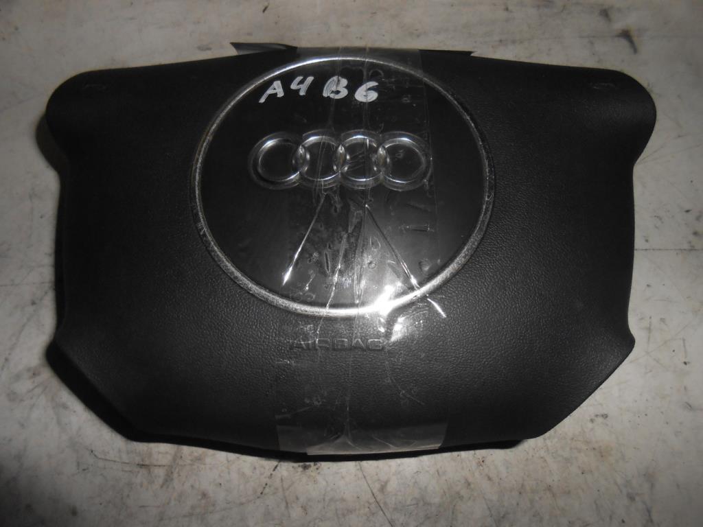 Подушка безопасности водителя  Audi A4