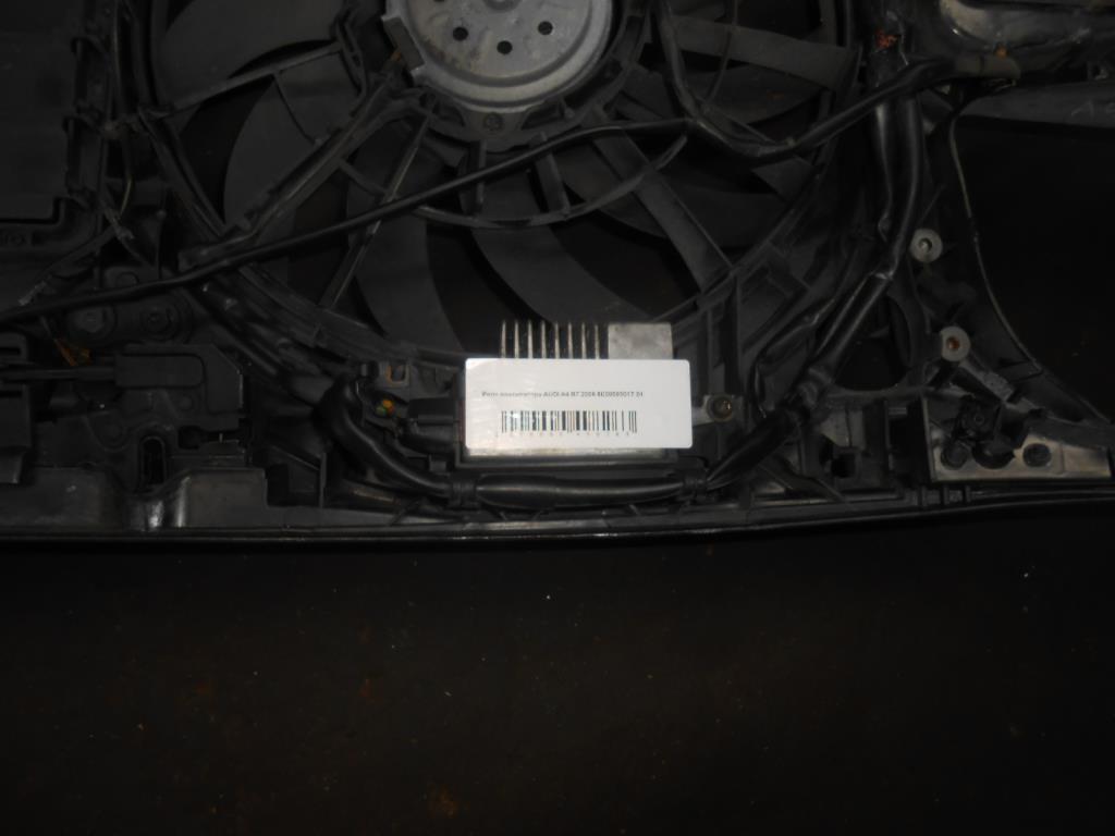 Реле вентилятора  Audi A4