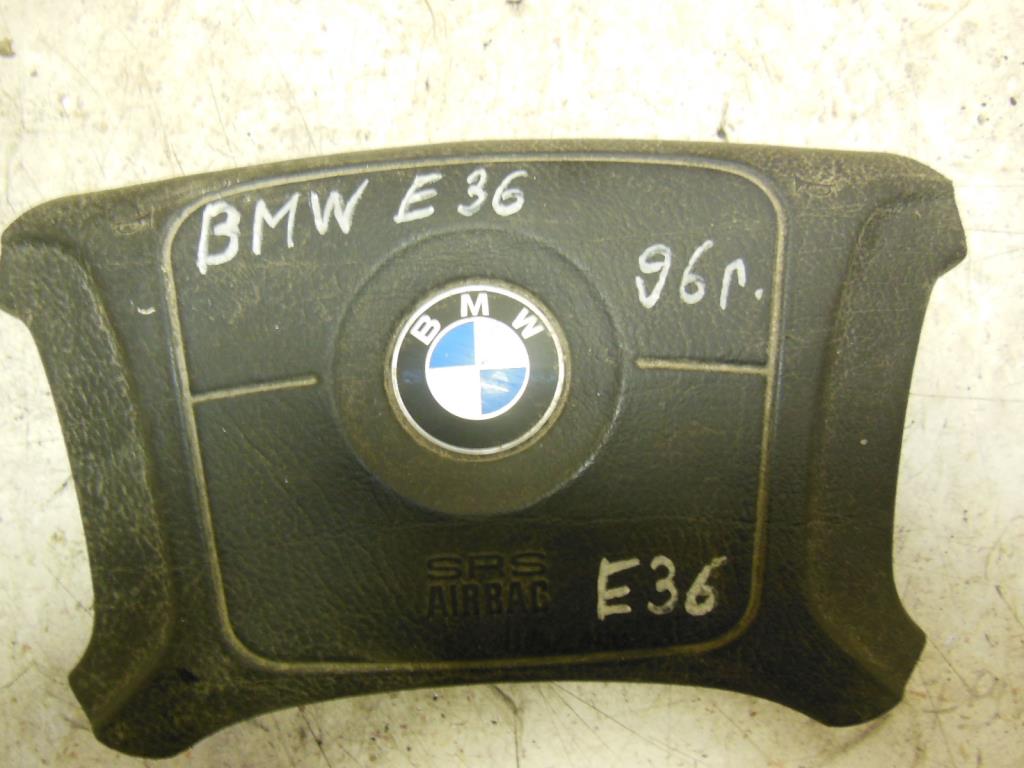 Подушка безопасности водителя  BMW 3-Series