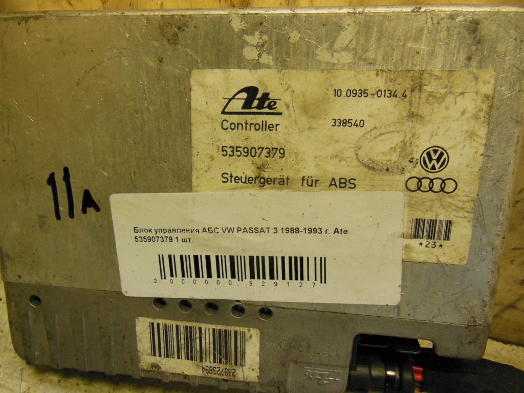 Блок управления ABS  Volkswagen Passat