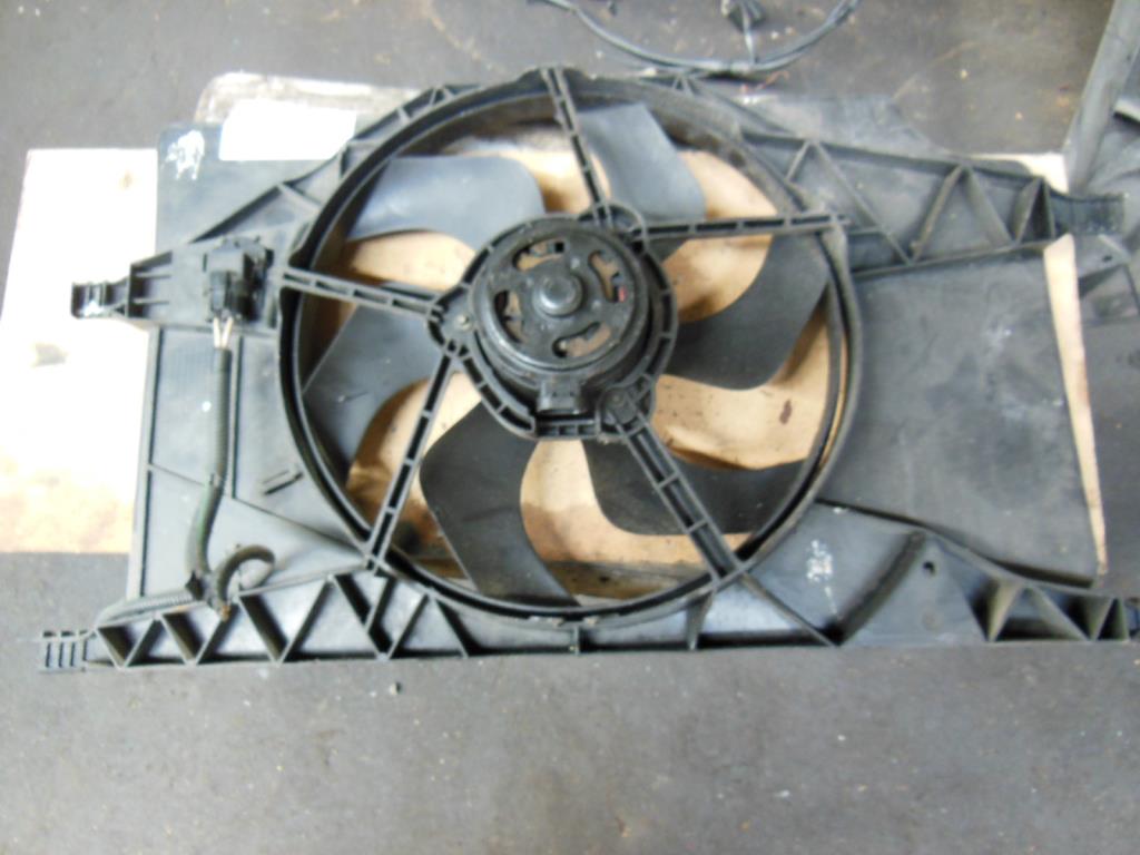 Диффузор вентилятора  Renault Espace