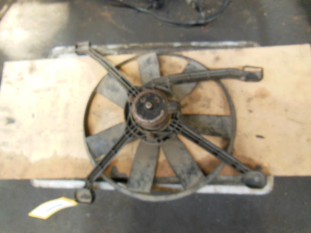 Диффузор вентилятора  Opel Ascona
