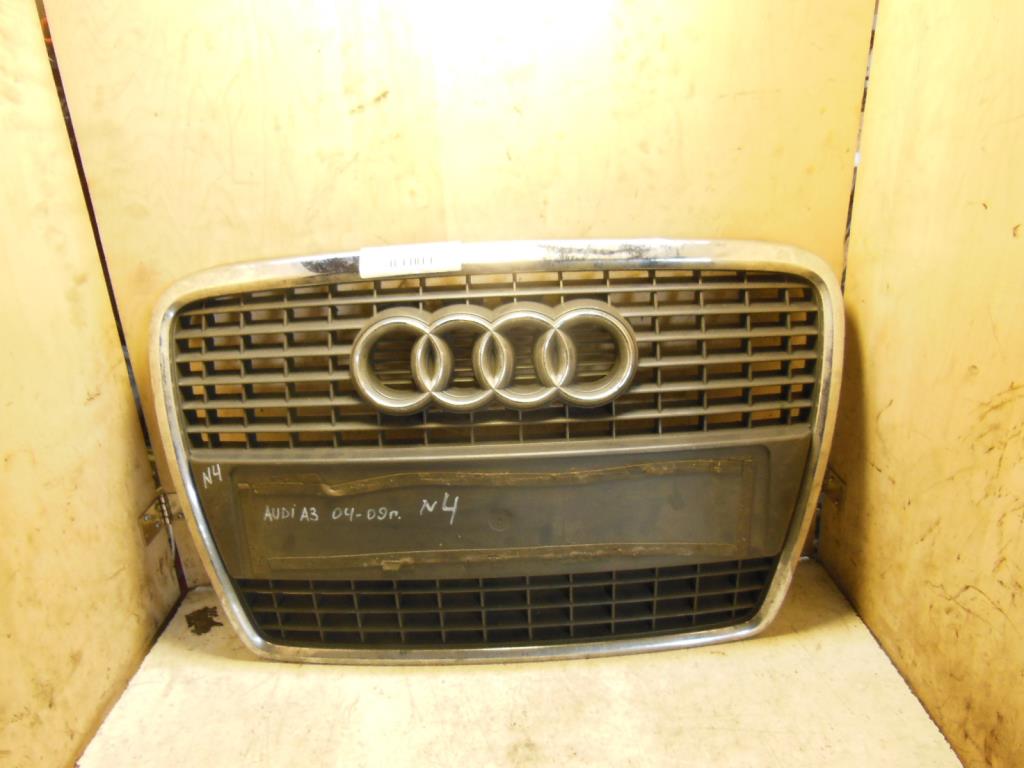 Решетка радиатора  Audi A3