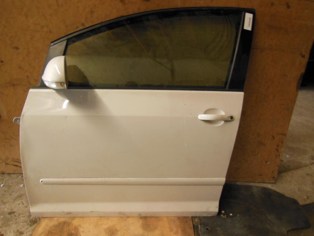 Дверь передняя левая  Volkswagen Golf Plus