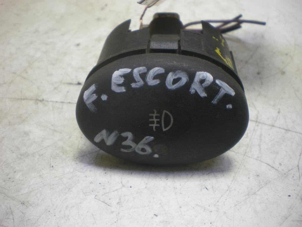 Кнопка противотуманных фар Ford Escort 6 купить в Беларуси