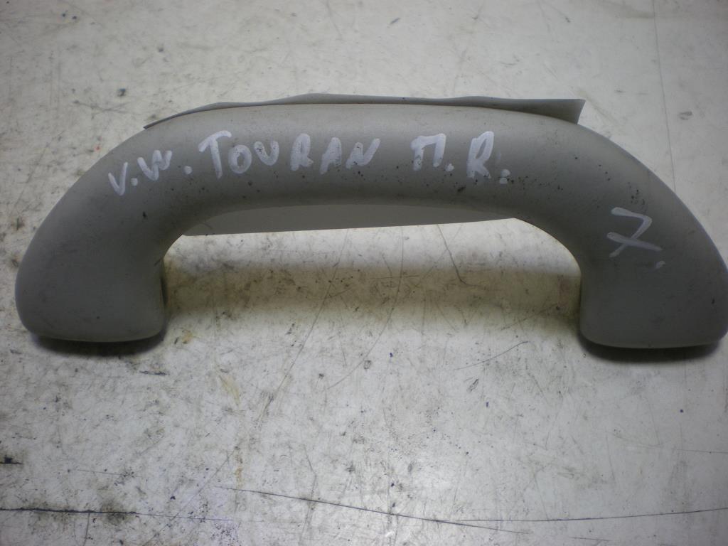 Ручка внутренняя передняя правая  Volkswagen Touran