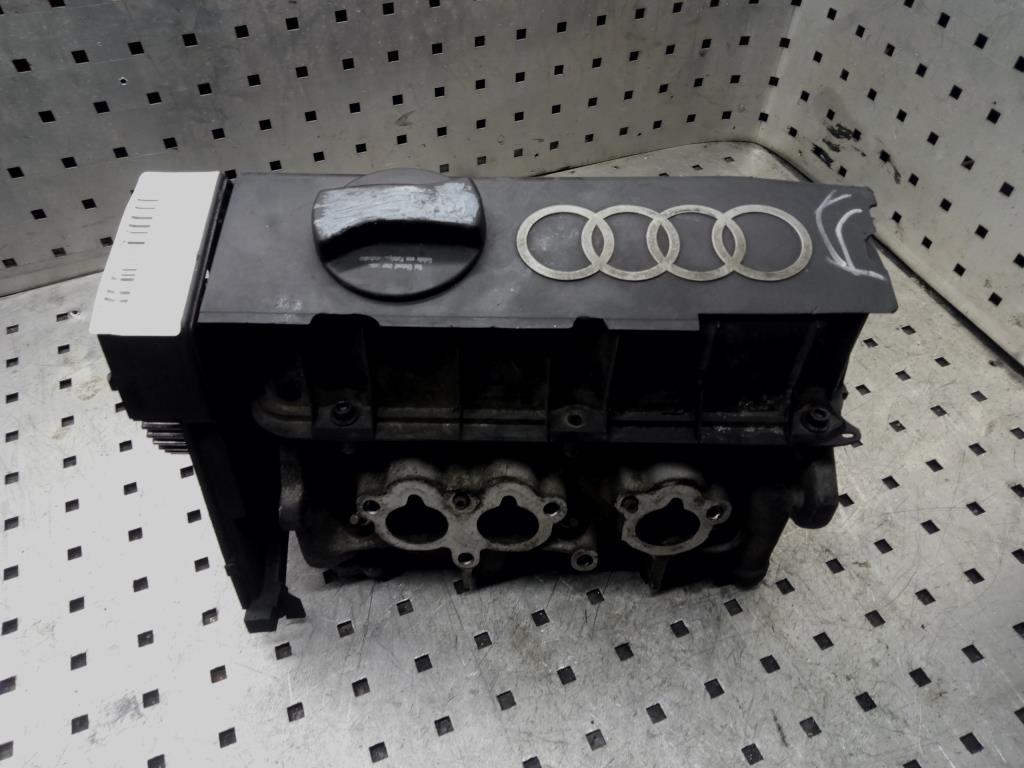 Головка блока цилиндров  Audi A4