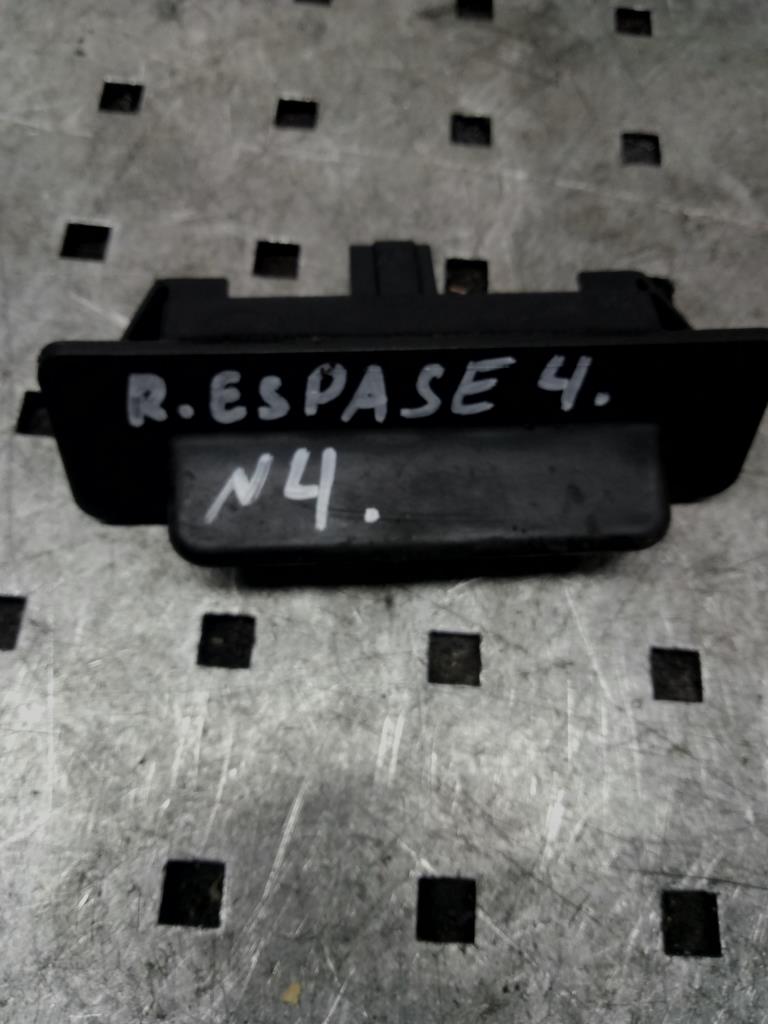 Кнопка открывания багажника Renault Espace 4 купить в России