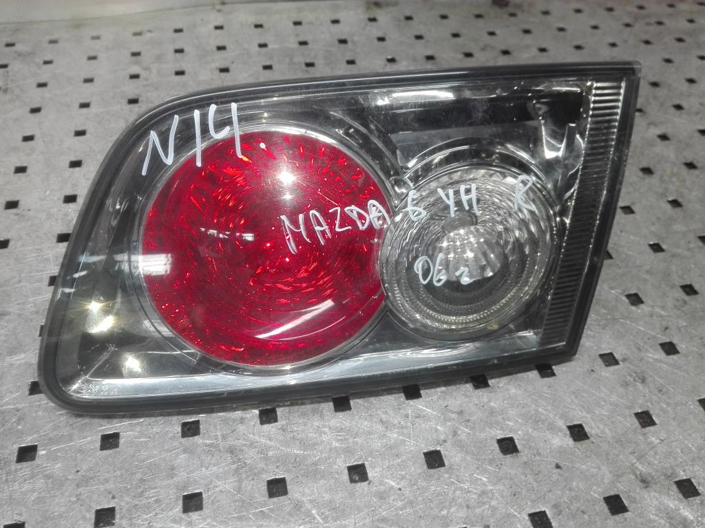 Фонарь крышки багажника правый  Mazda 6