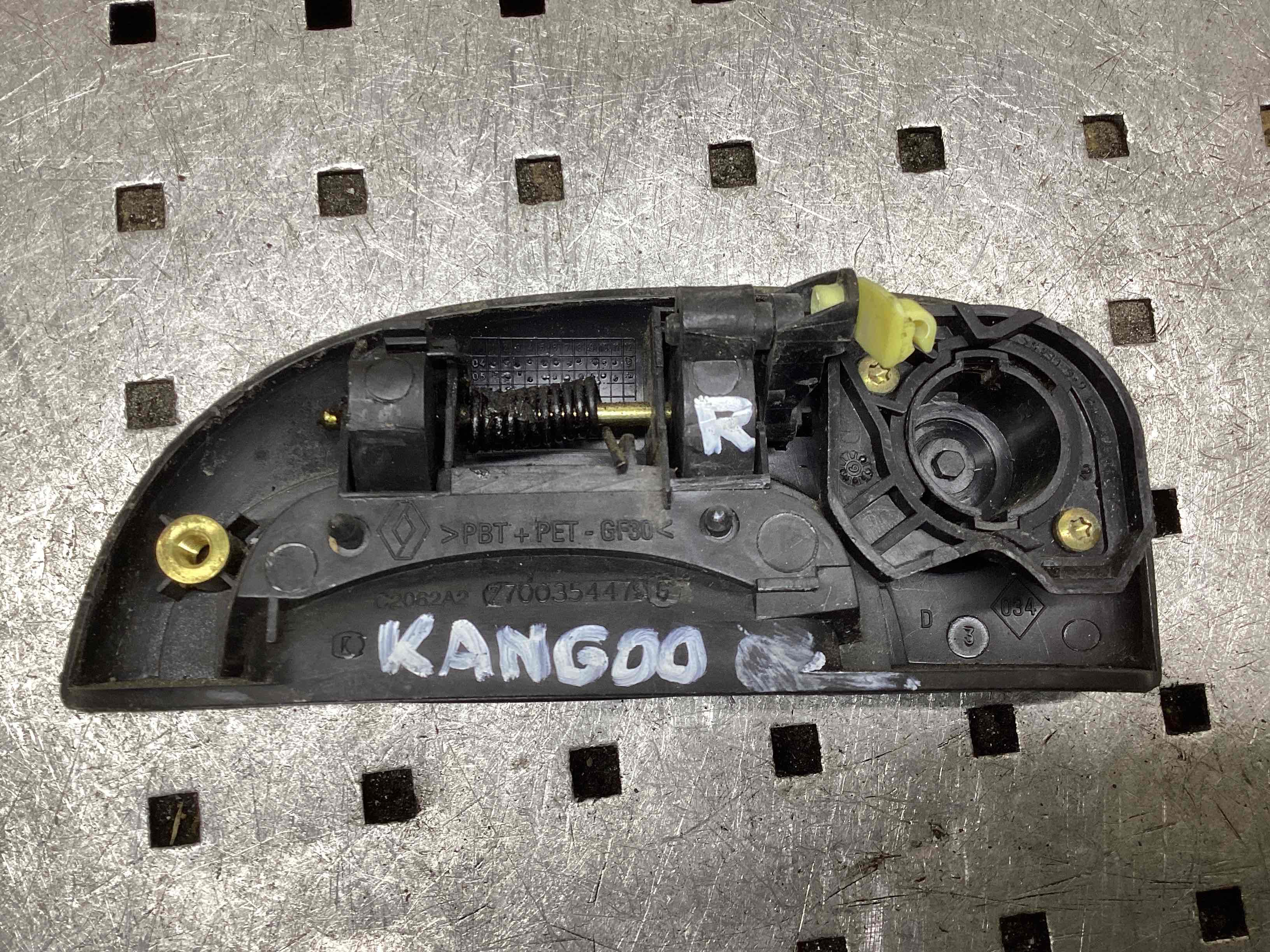 Ручка двери наружная передняя правая Renault Kangoo 1 купить в России