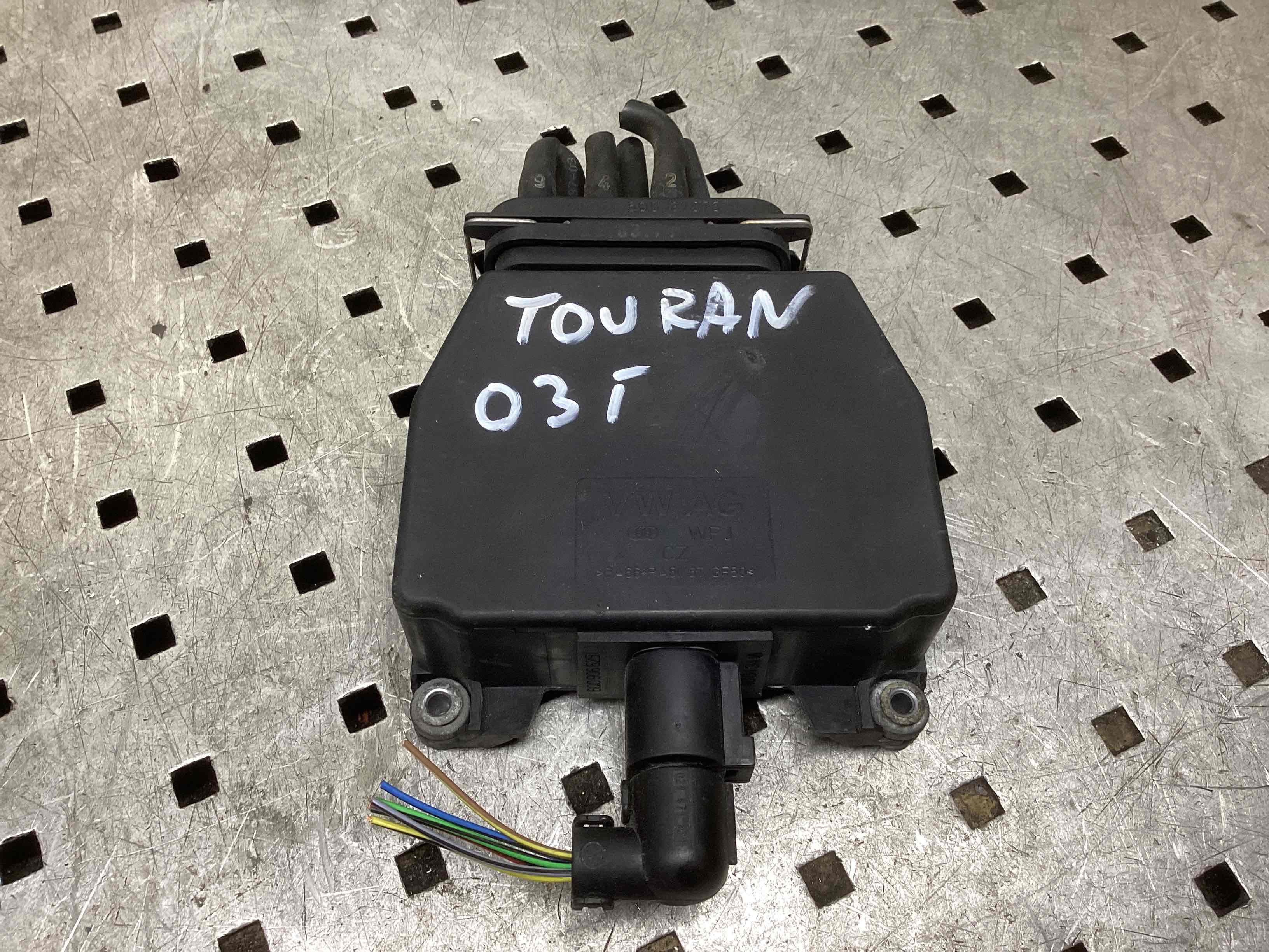Клапан электромагнитный  Volkswagen Touran