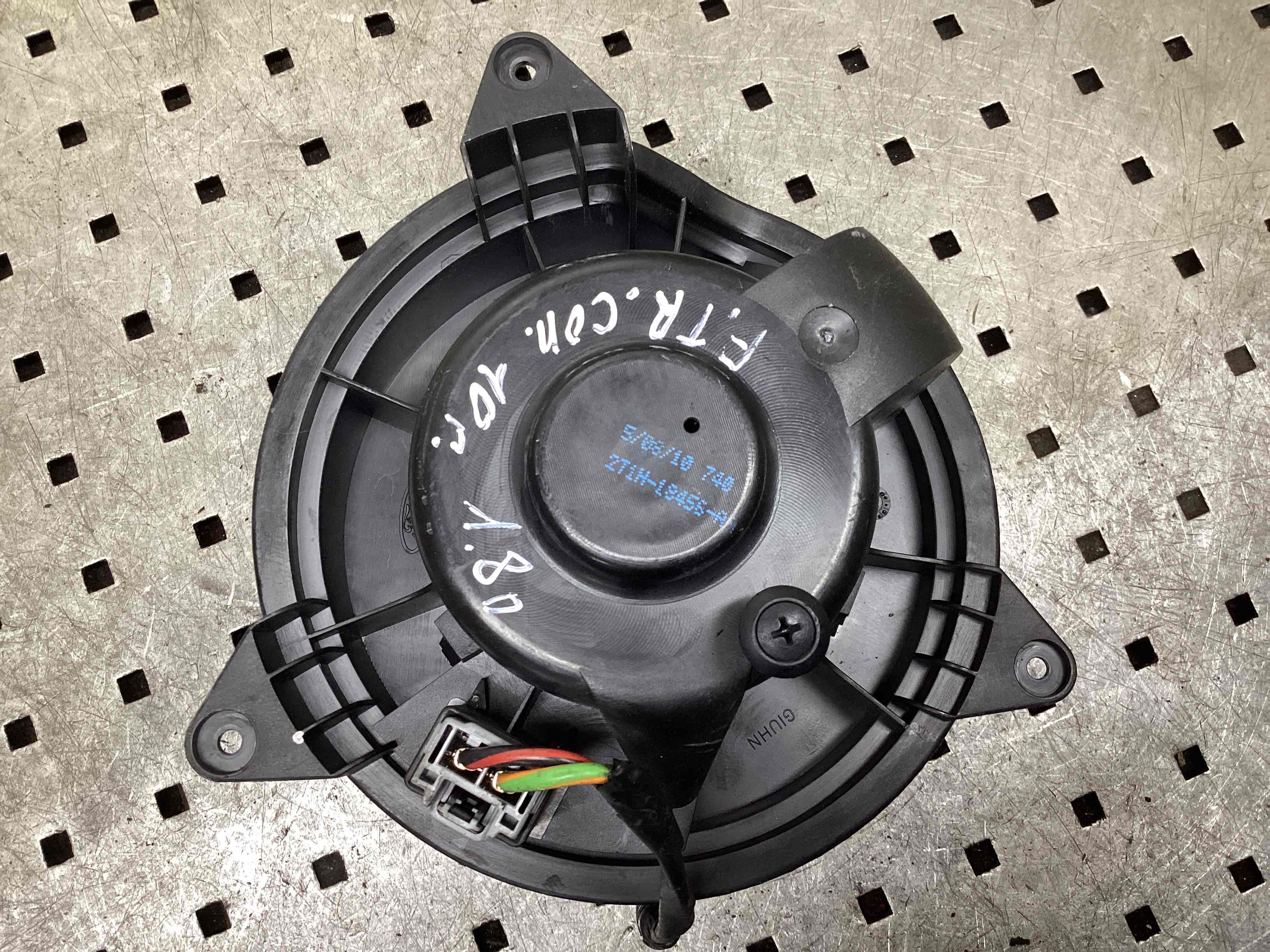 Моторчик печки (вентилятор отопителя) Ford Connect 1 купить в Беларуси
