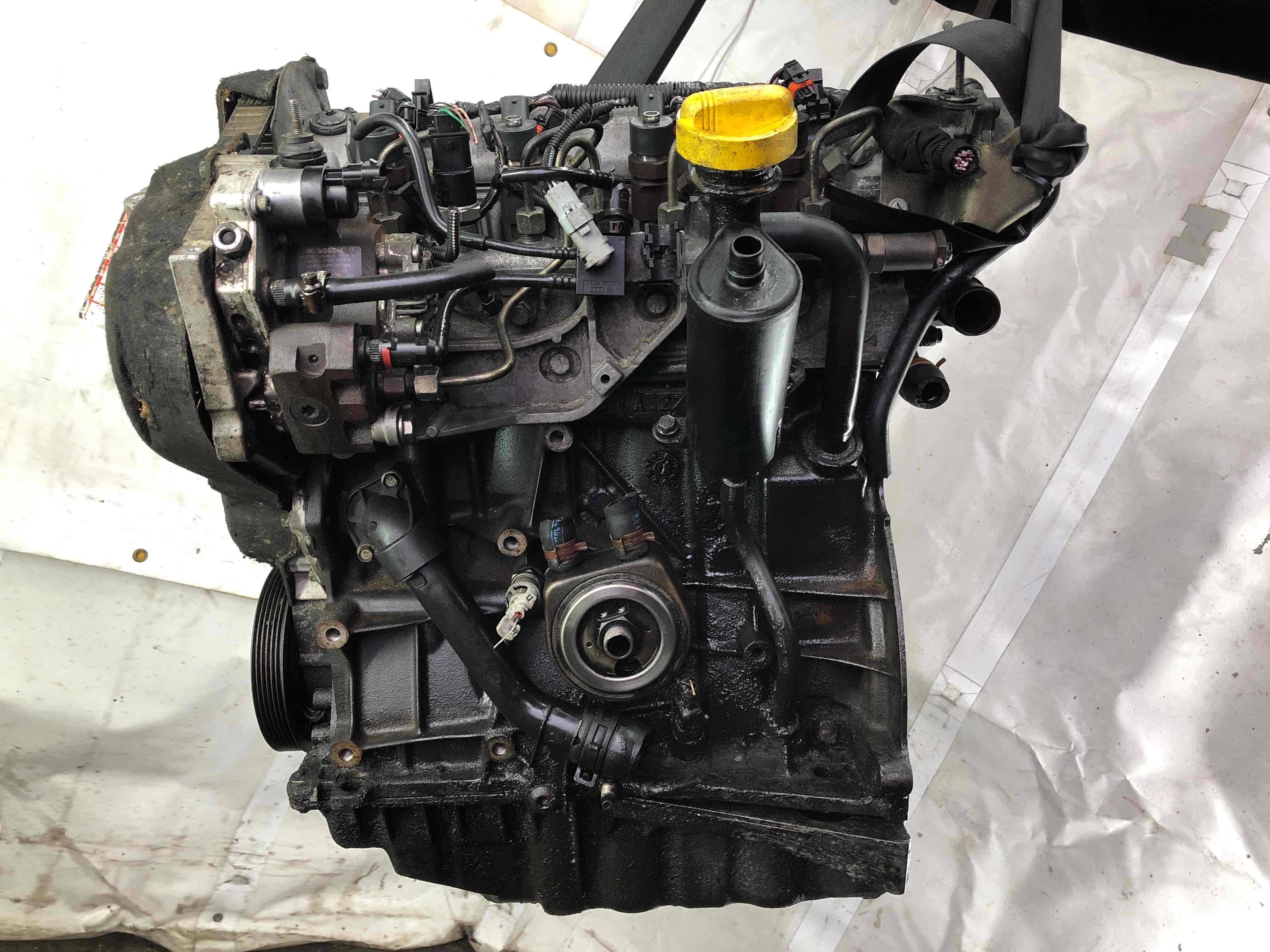 Двигатель (ДВС) Renault Laguna 2 купить в России