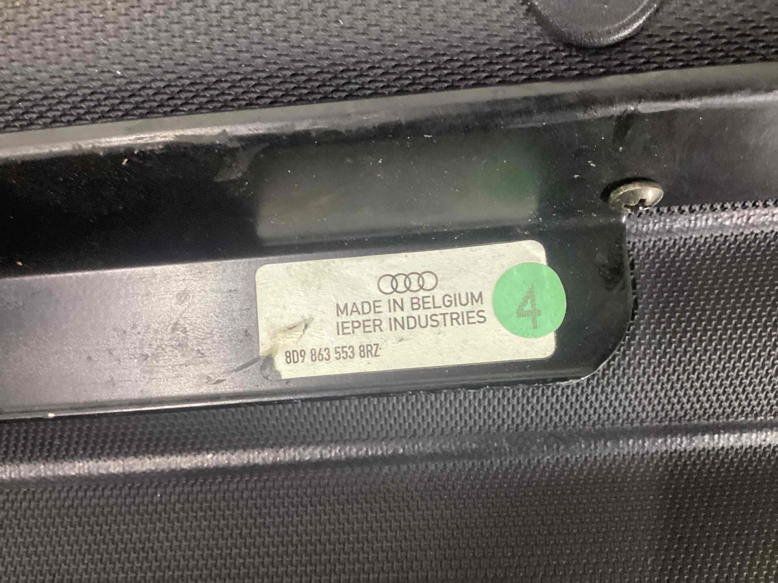Шторка (полка) багажника Audi A4 B5 купить в Беларуси