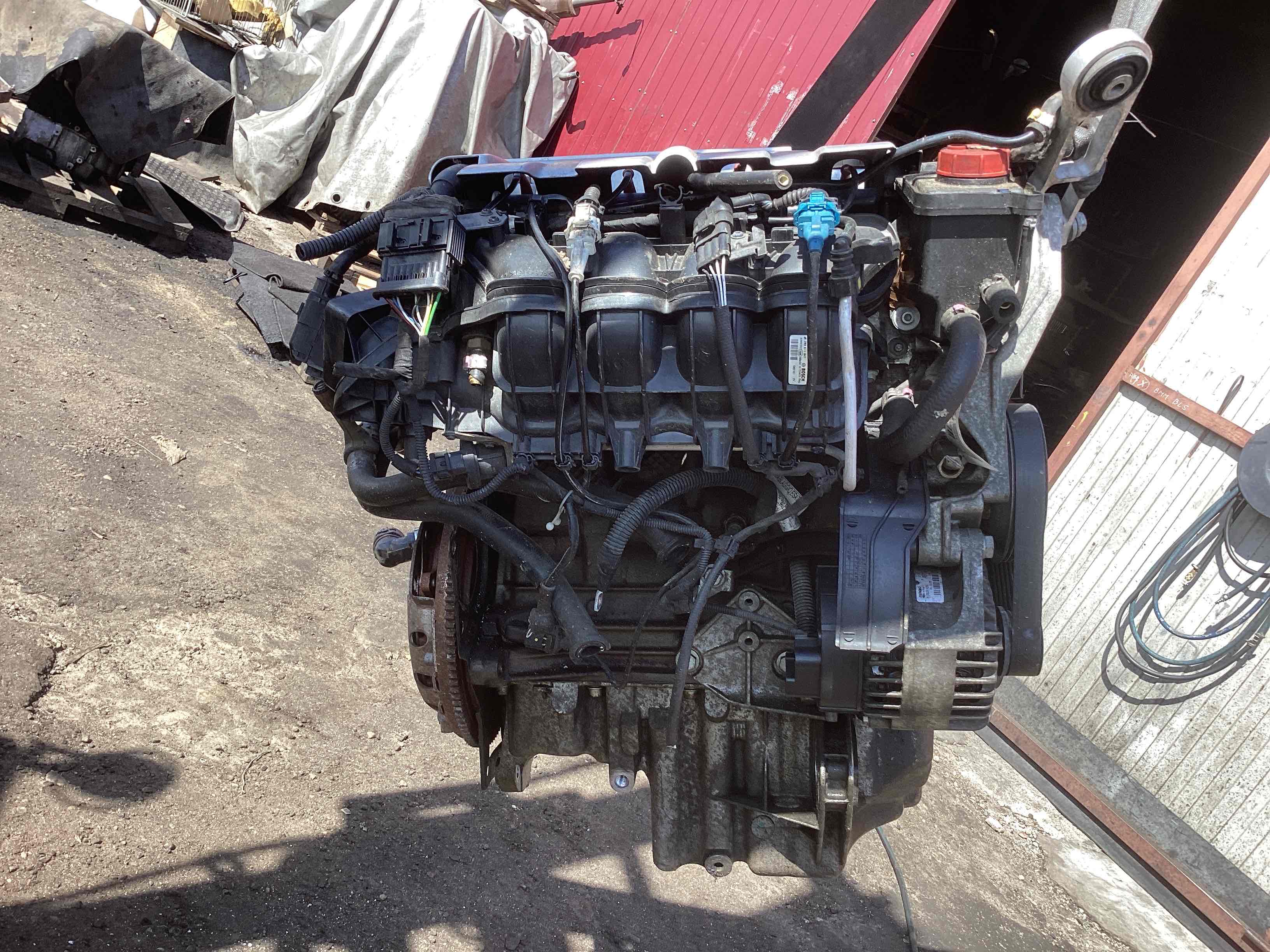 Двигатель (ДВС) Alfa Romeo 147 (937) купить в России