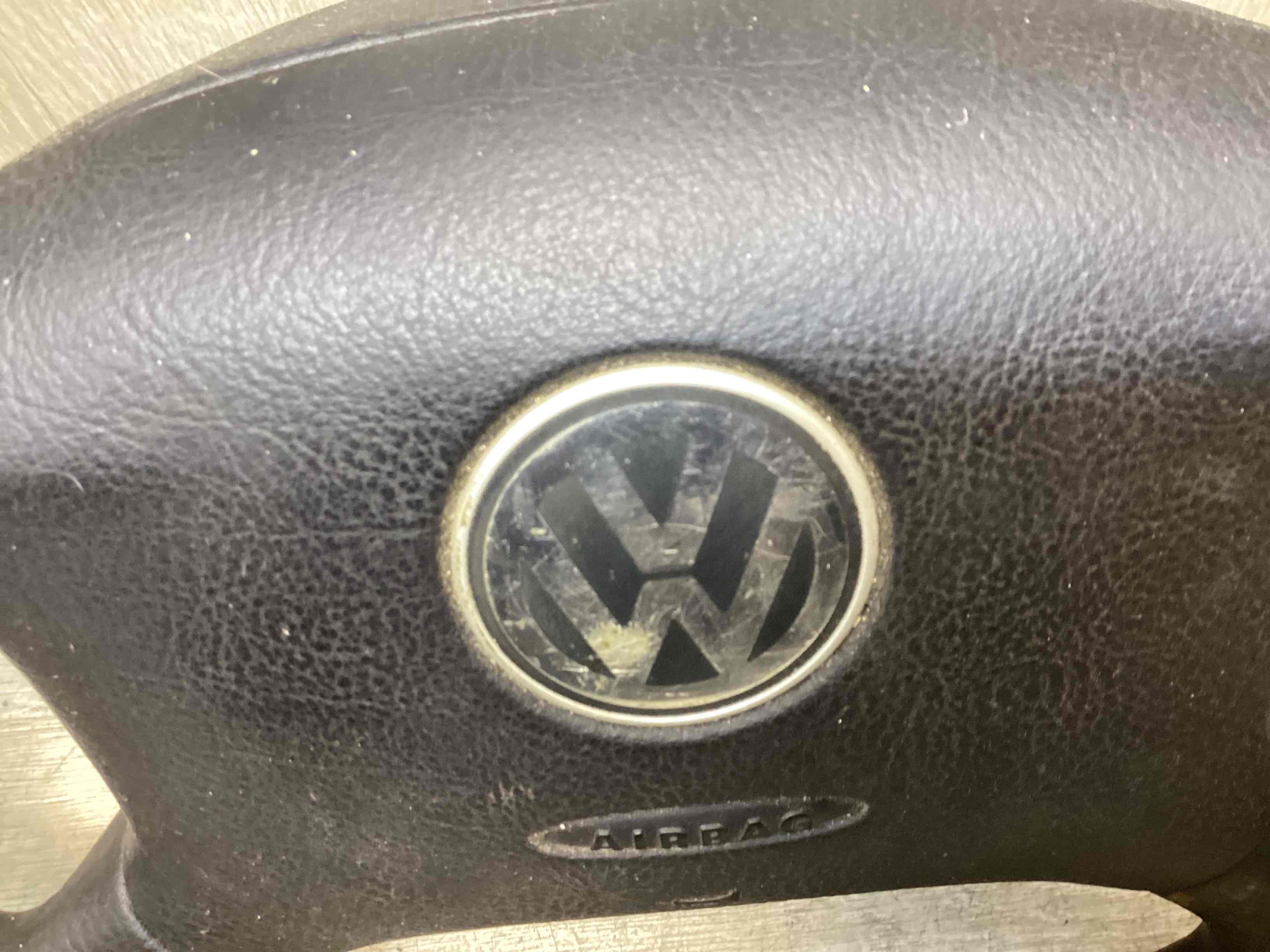 Руль Volkswagen Passat 5 купить в России