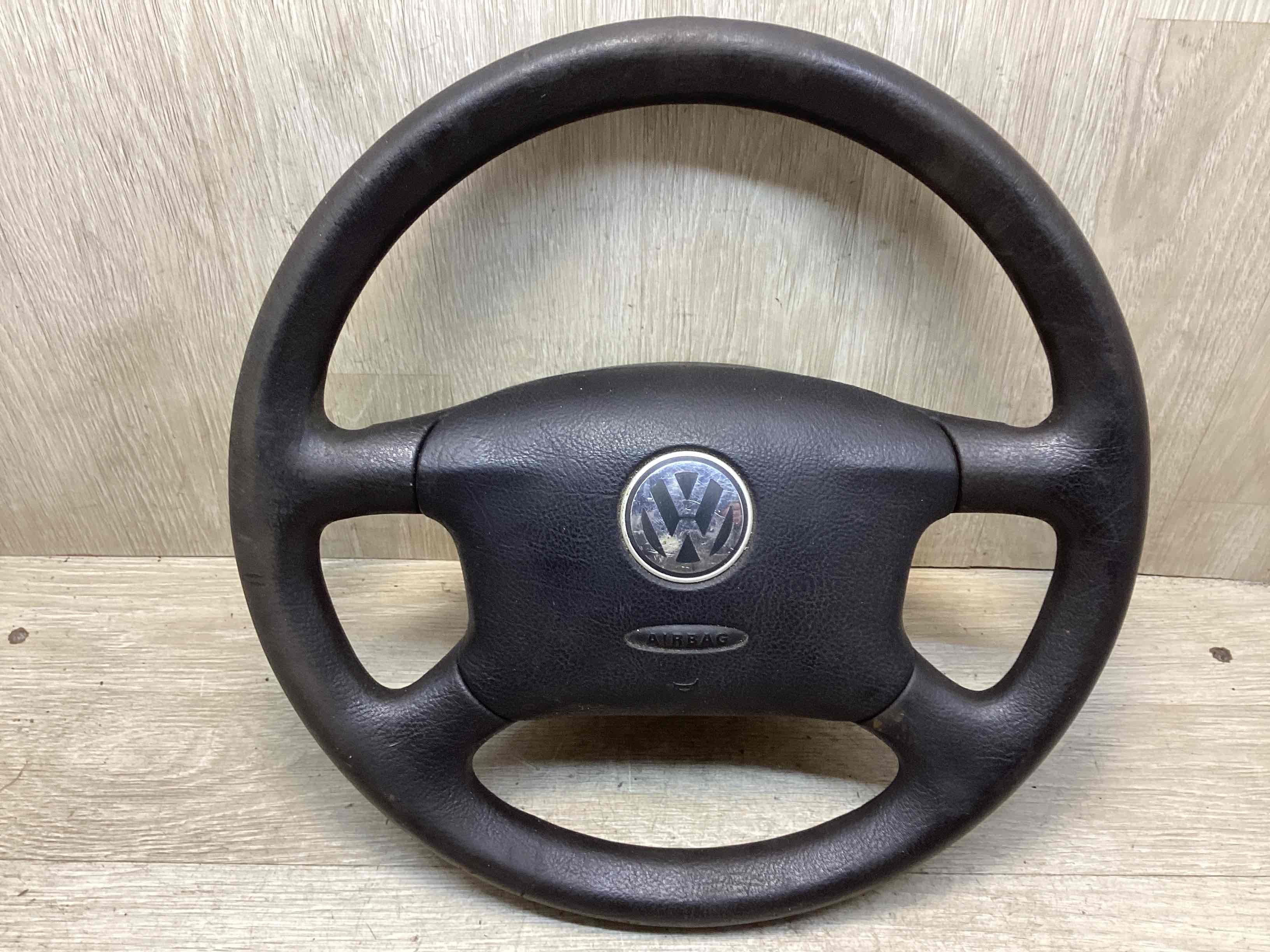 Руль Volkswagen Passat 5 купить в России