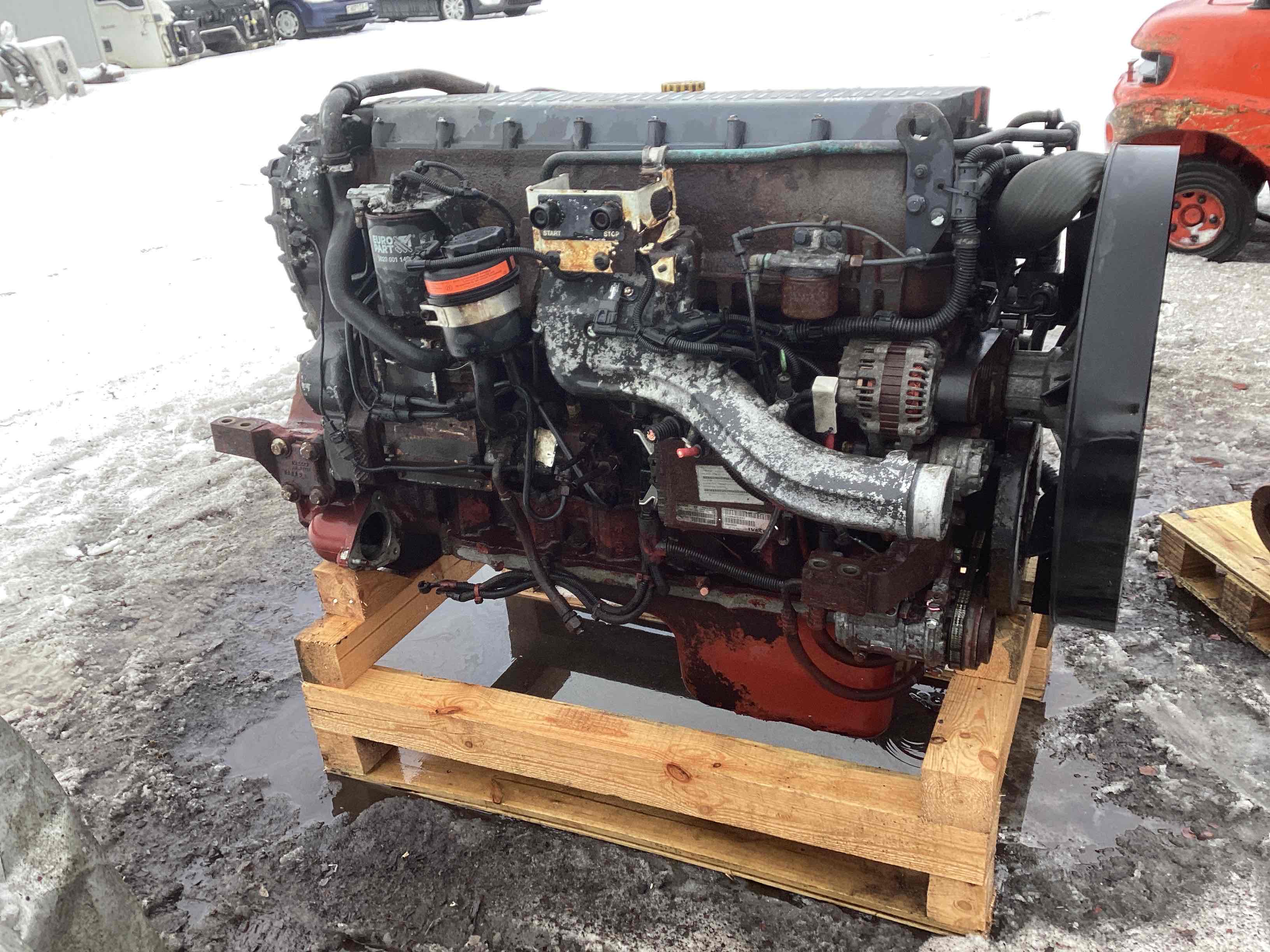 Двигатель (ДВС) Iveco Stralis купить в России