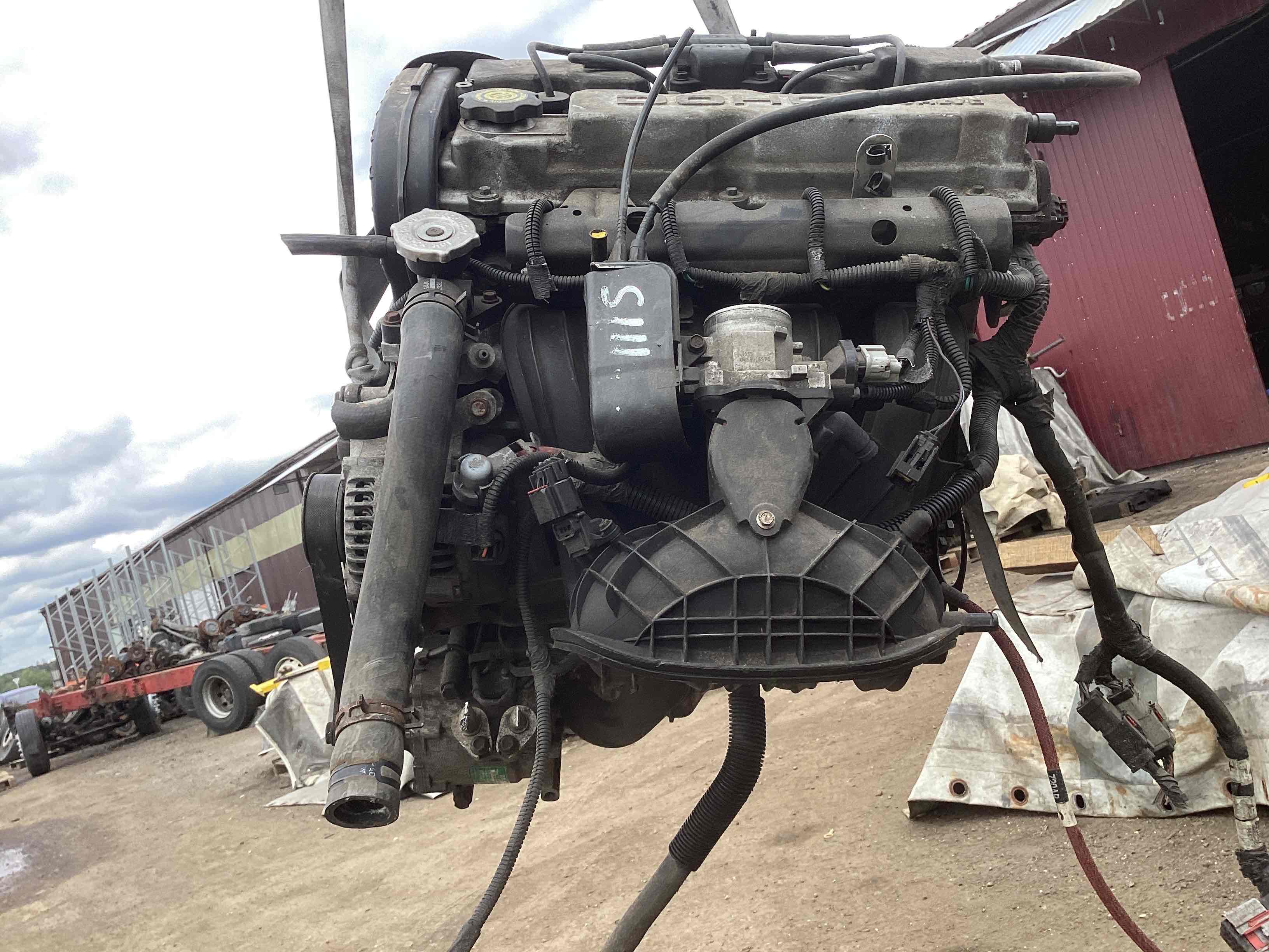 Двигатель (ДВС) Chrysler Sebring 2 (JR/ST) купить в России