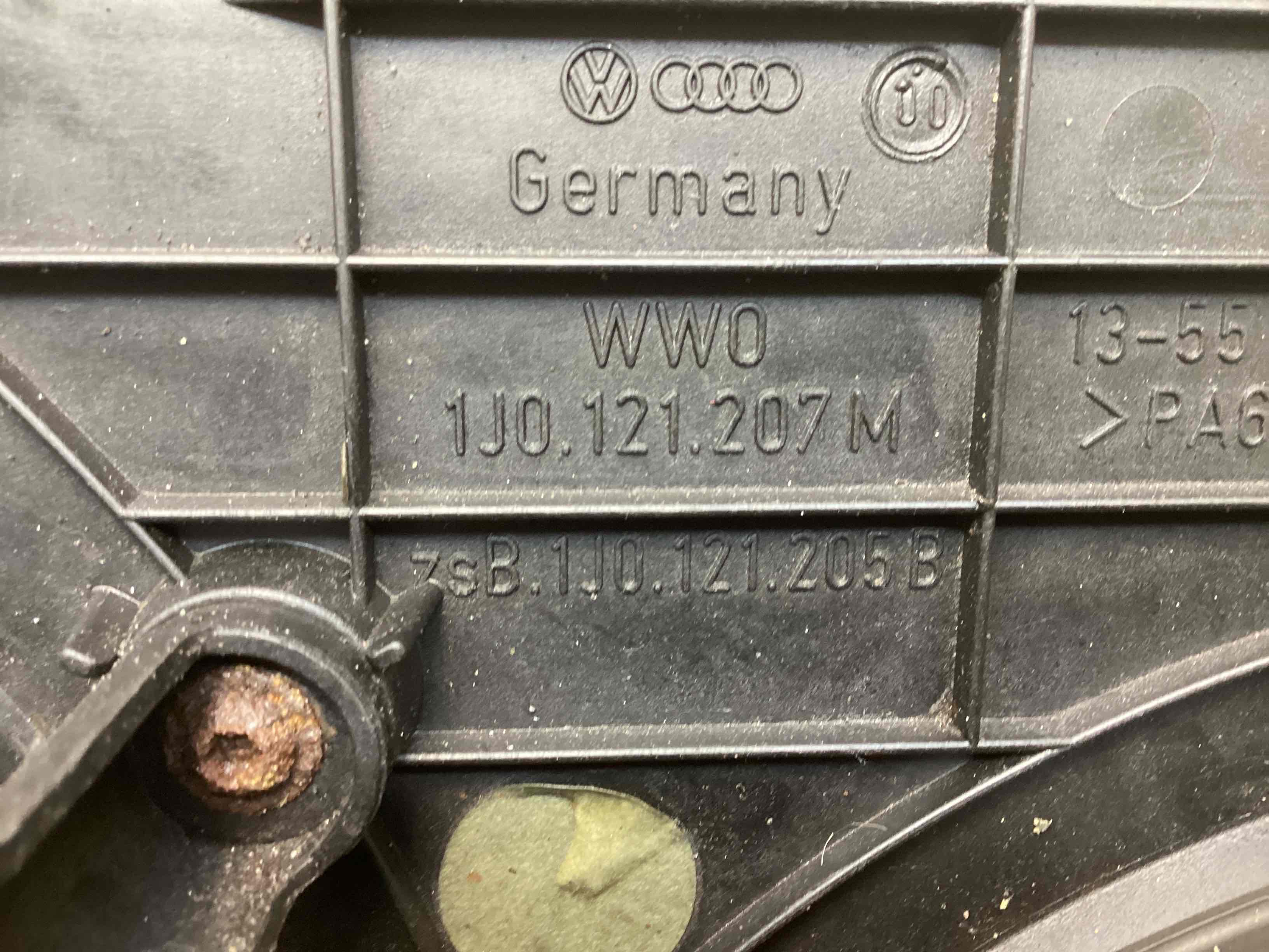 Вентилятор радиатора кондиционера Volkswagen Golf 4 купить в России