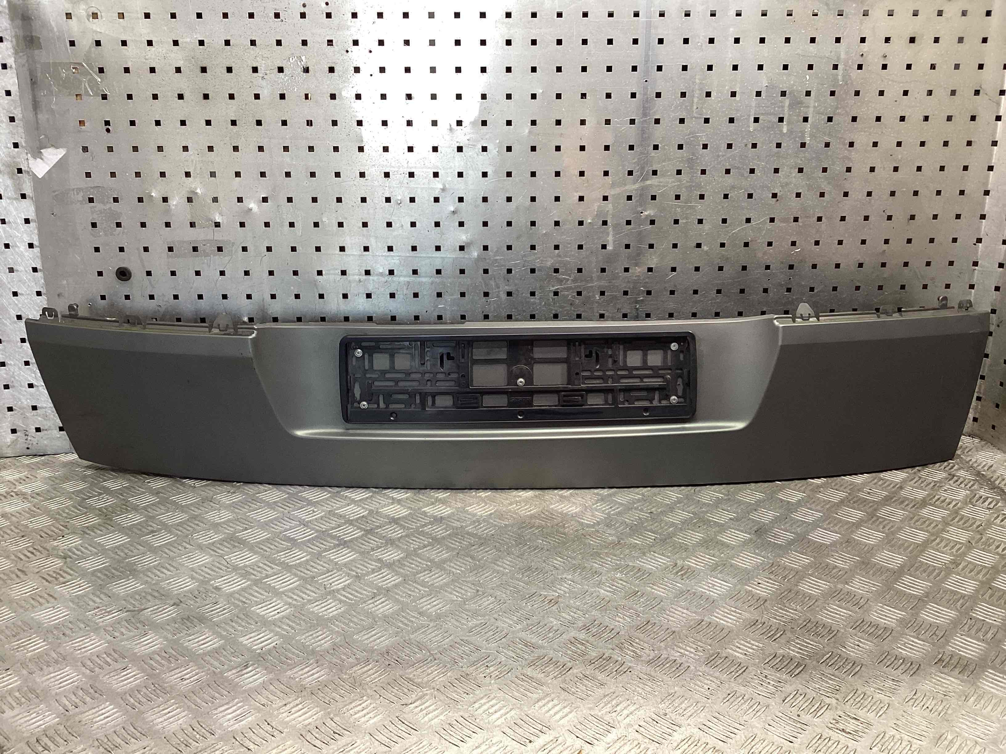 Накладка двери (крышки) багажника  Renault Espace