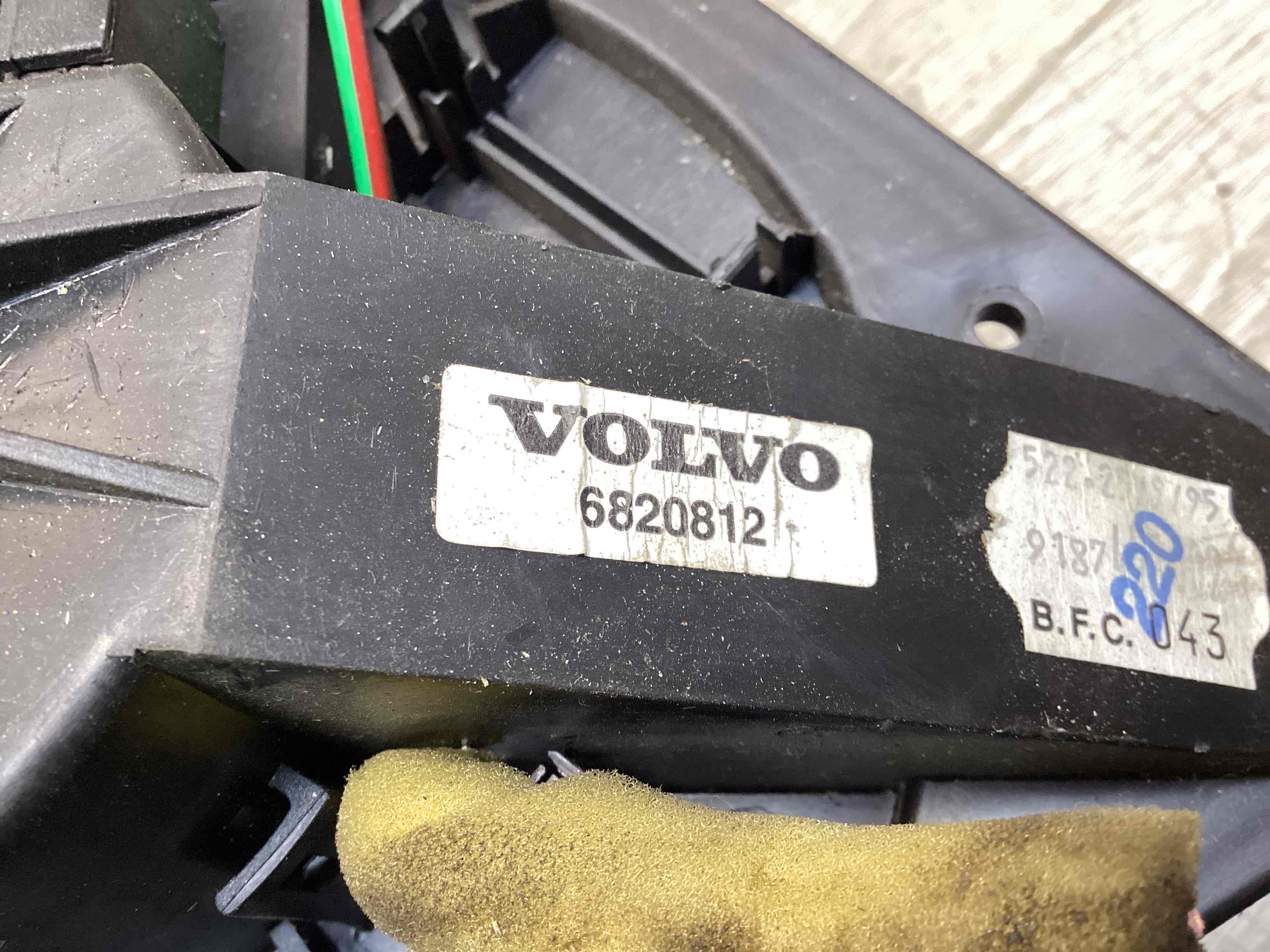 Моторчик печки (вентилятор отопителя) Volvo 850 купить в Беларуси