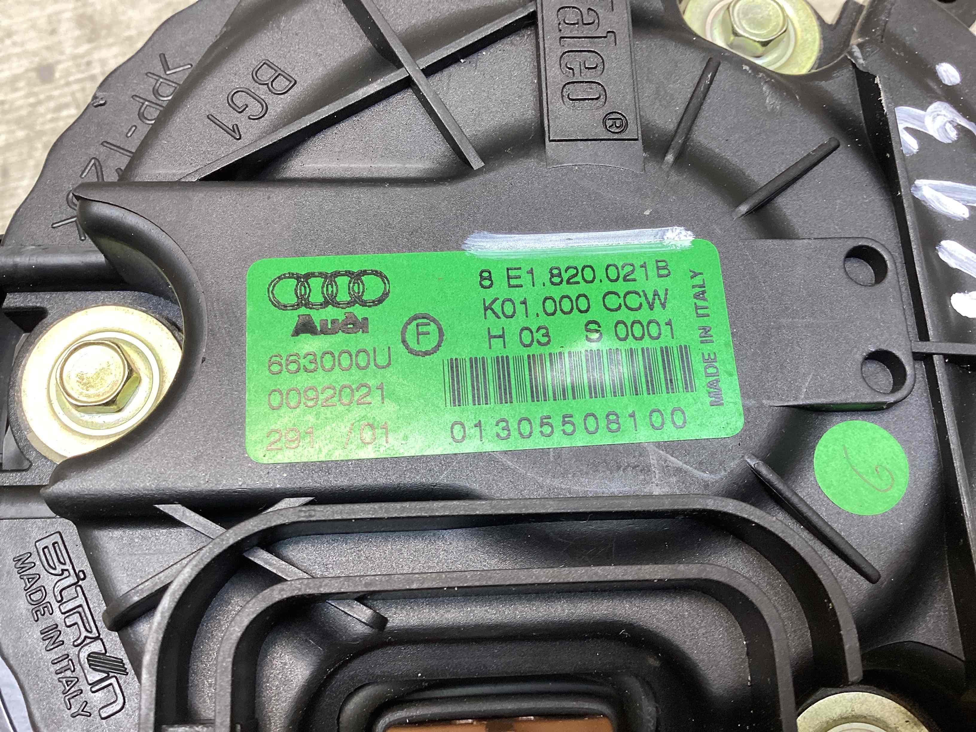 Моторчик печки (вентилятор отопителя) Audi A4 B6 купить в России