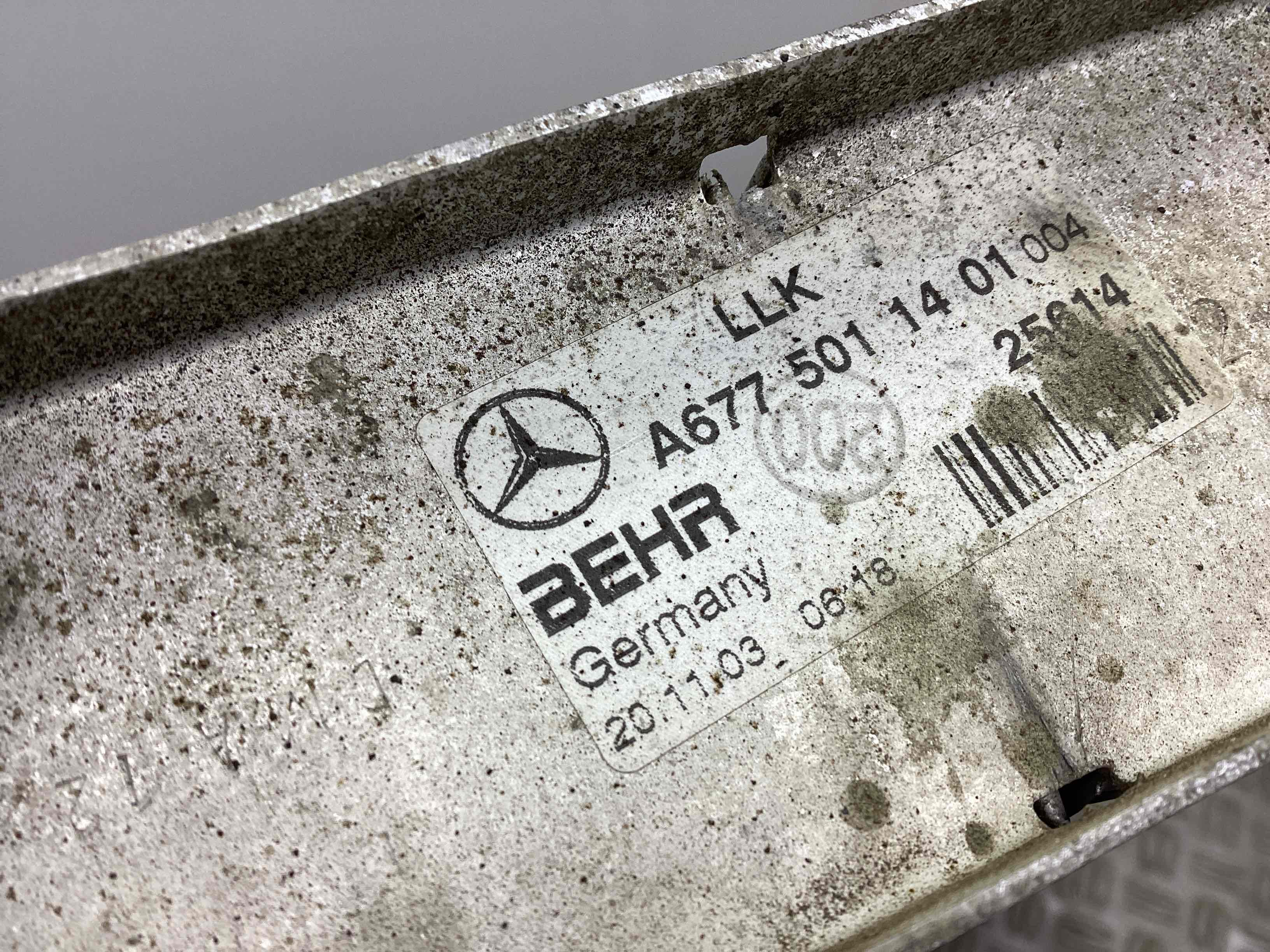 Интеркулер (радиатор интеркулера) Mercedes Atego 1 купить в России