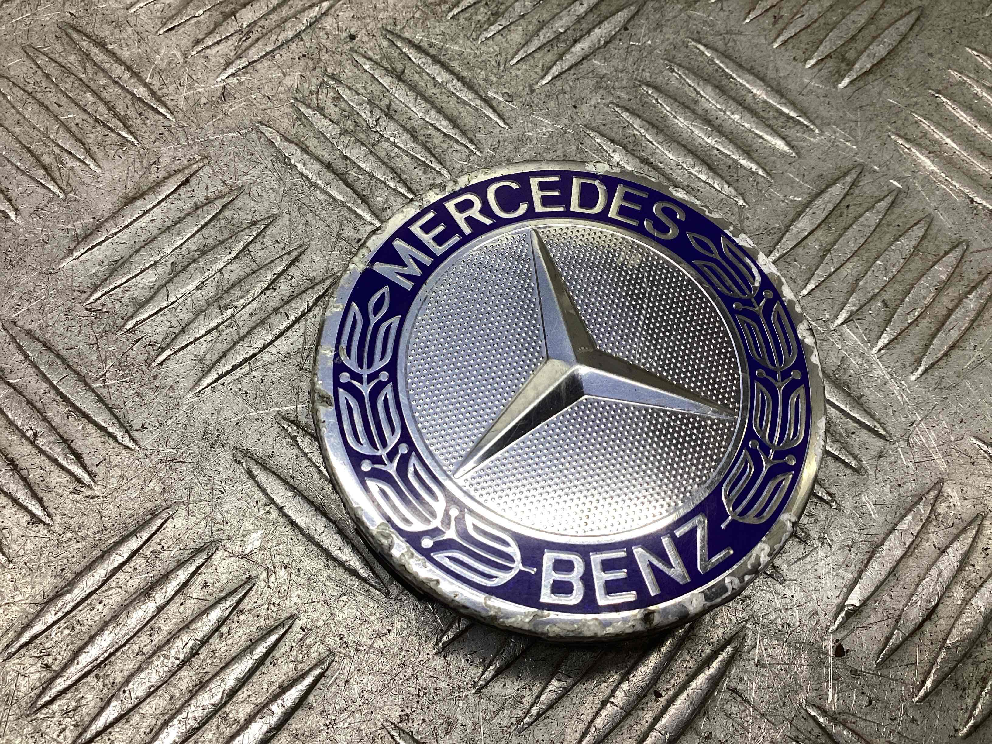 Колпак колесный Mercedes E-Class (W211) купить в Беларуси