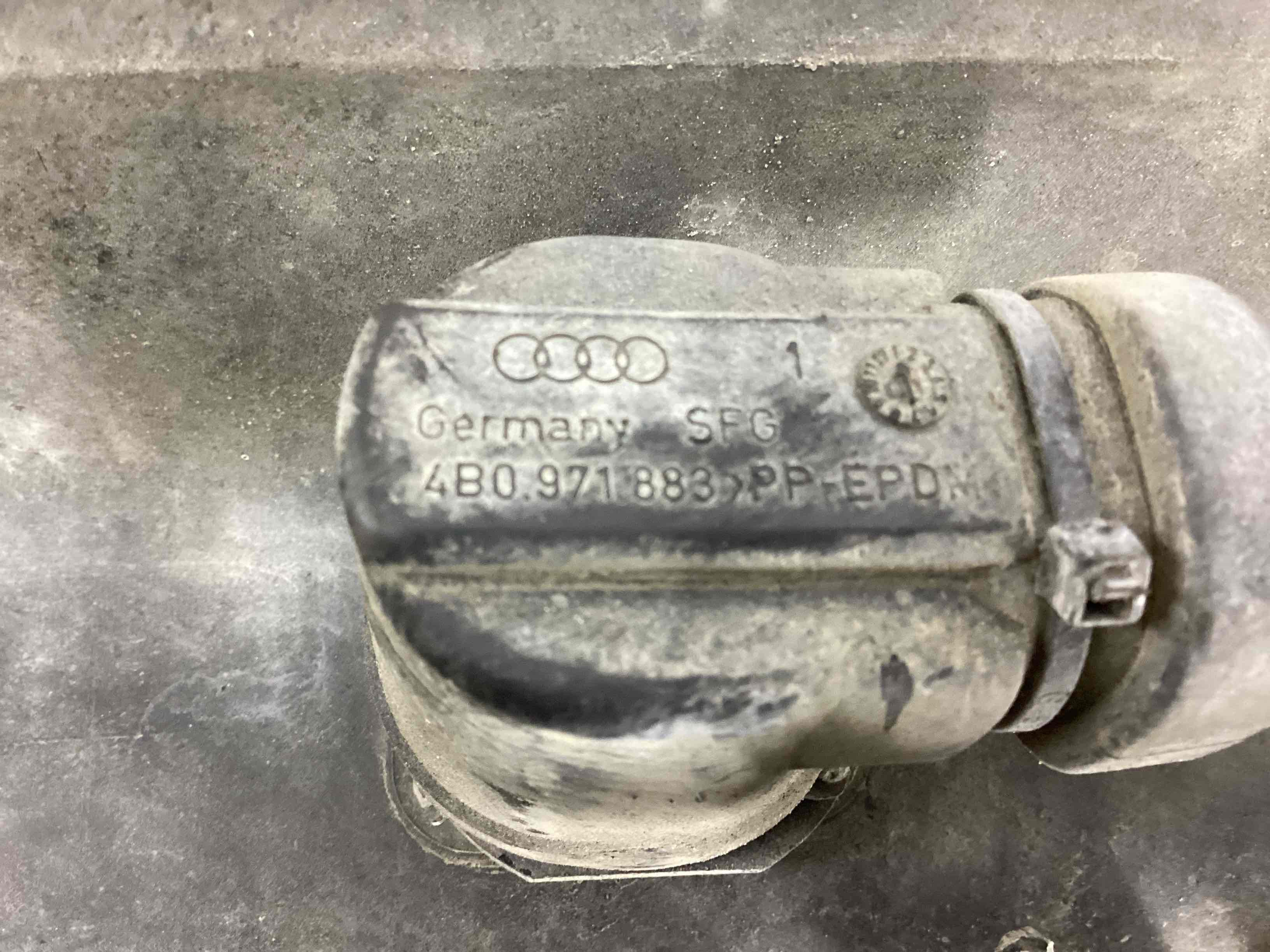 Юбка бампера задняя (губа) Audi A6 C5 купить в России