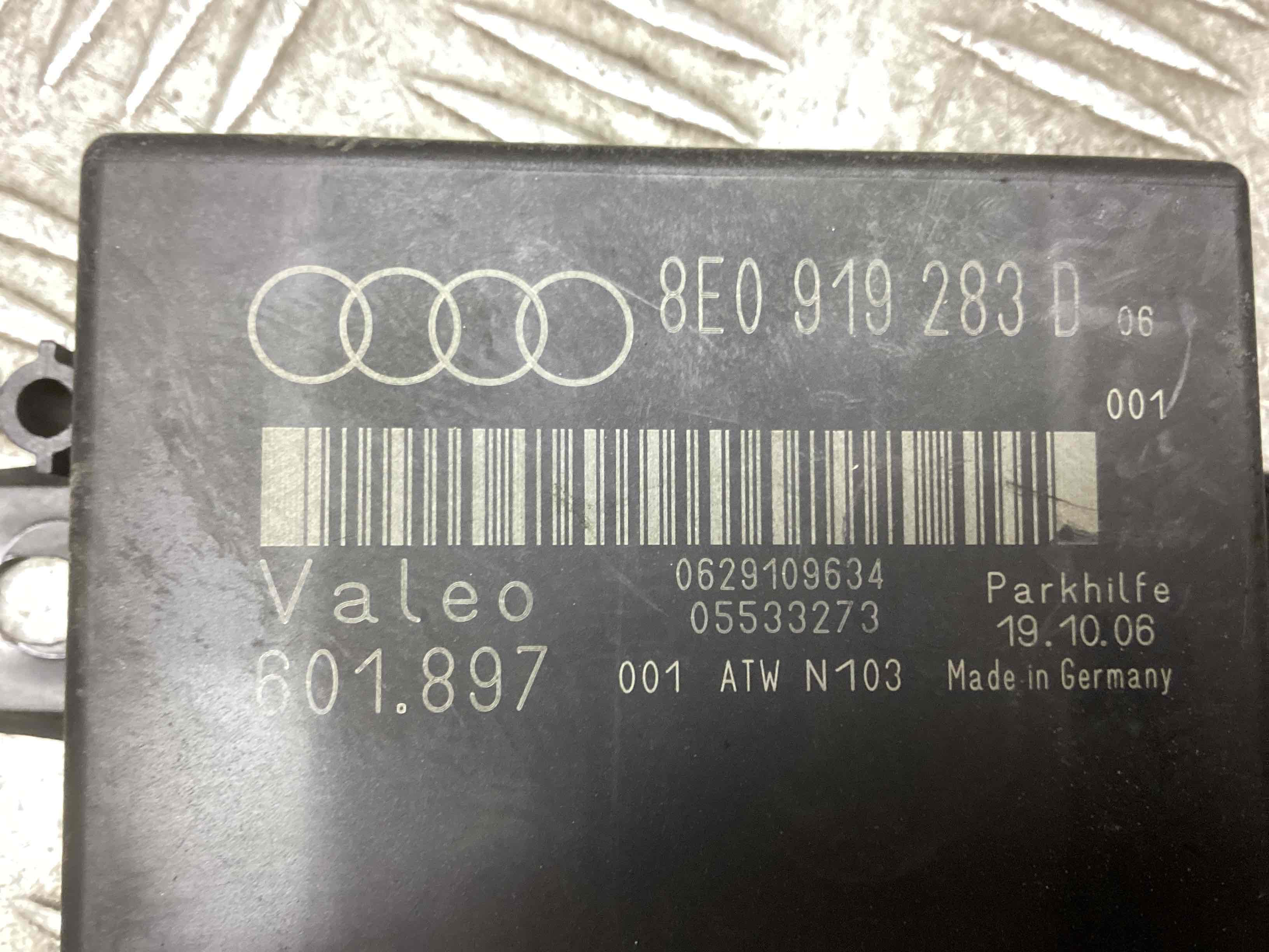 Блок управления парктрониками Audi A6 C5 купить в России