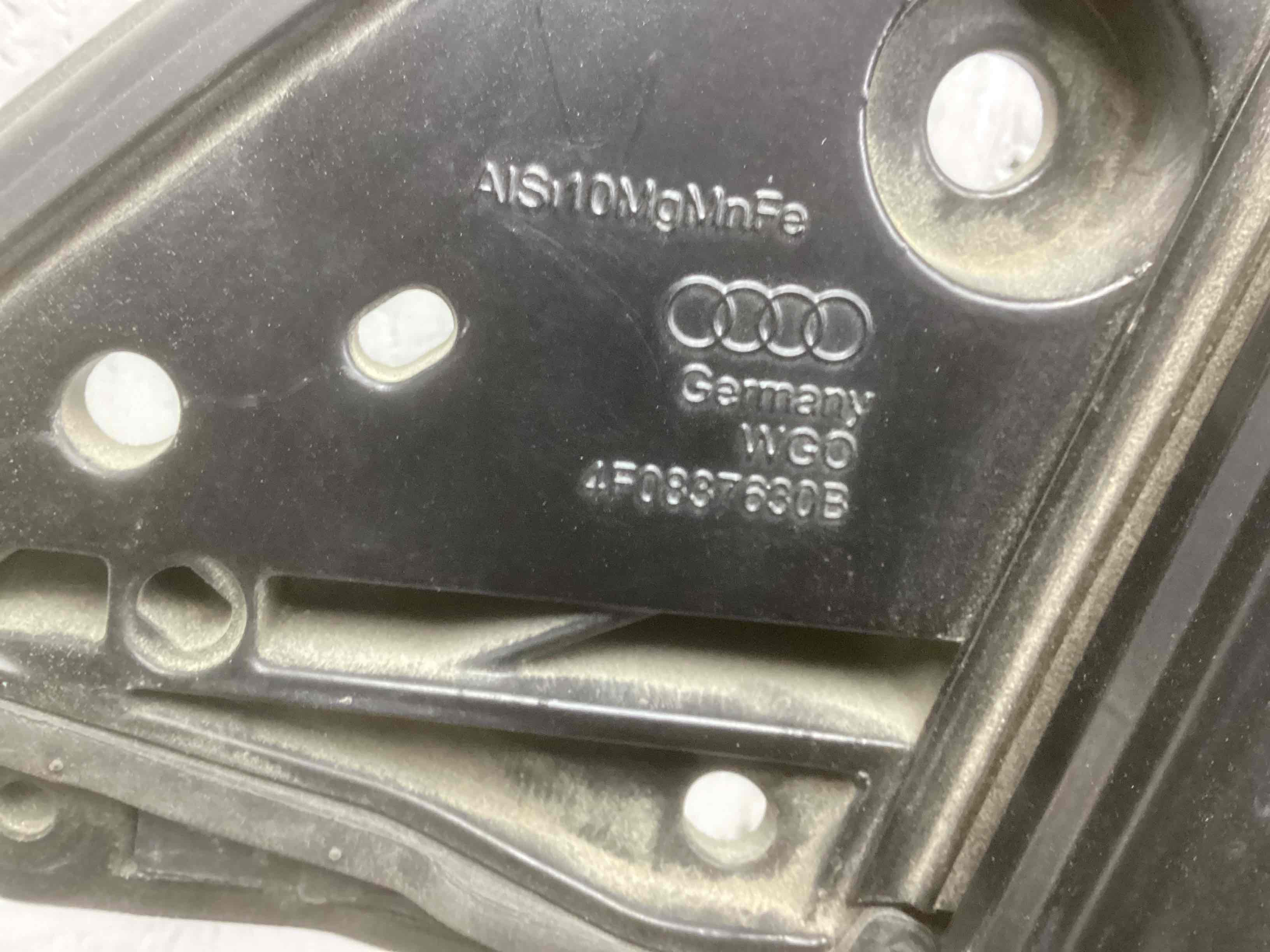 Стеклоподъемник электрический двери передней правой Audi A6 C6 купить в Беларуси