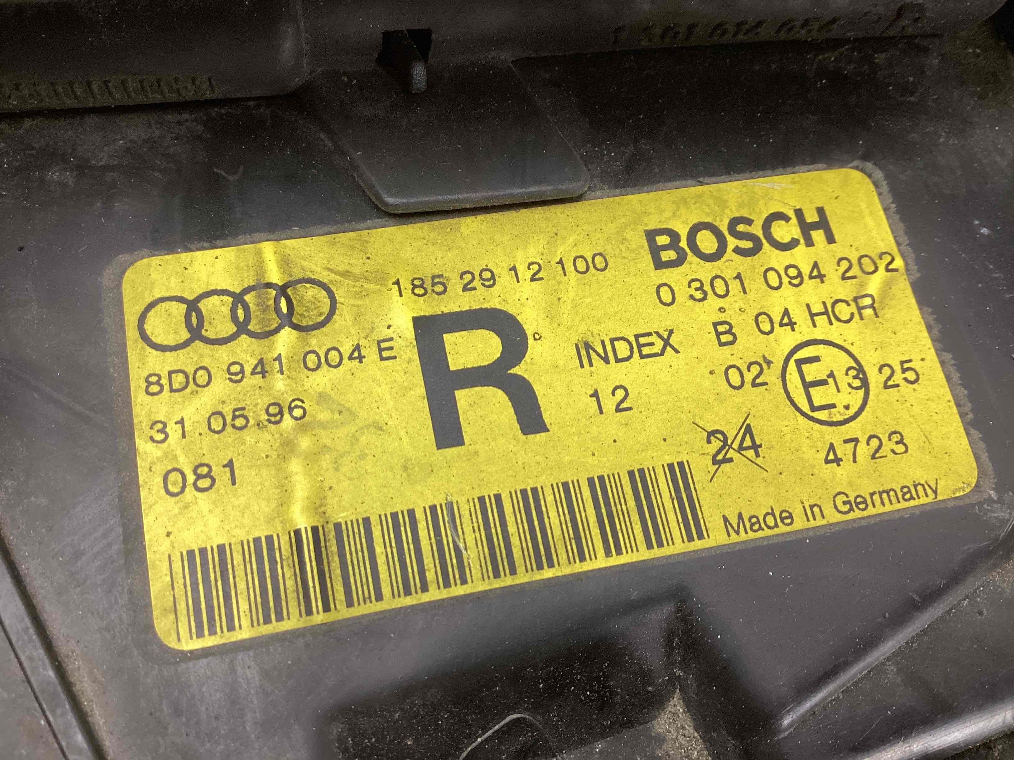 Фара передняя правая Audi A4 B5 купить в России