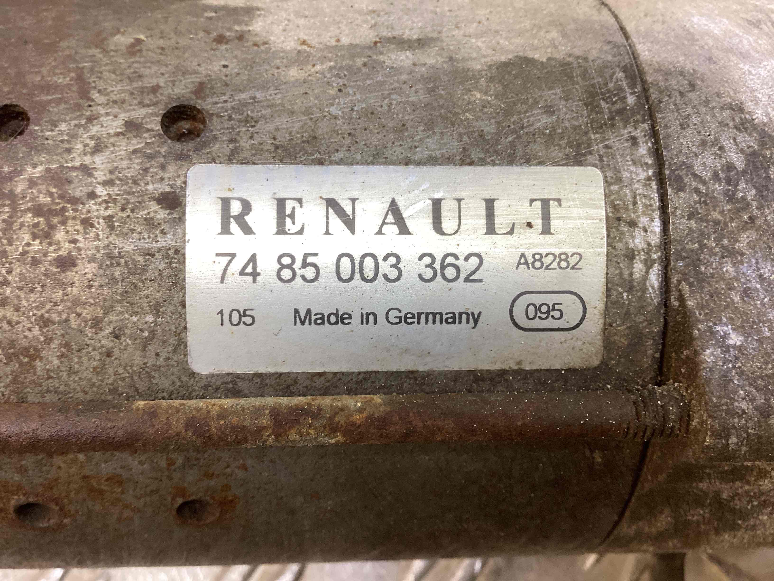 Стартер Renault Midlum купить в России