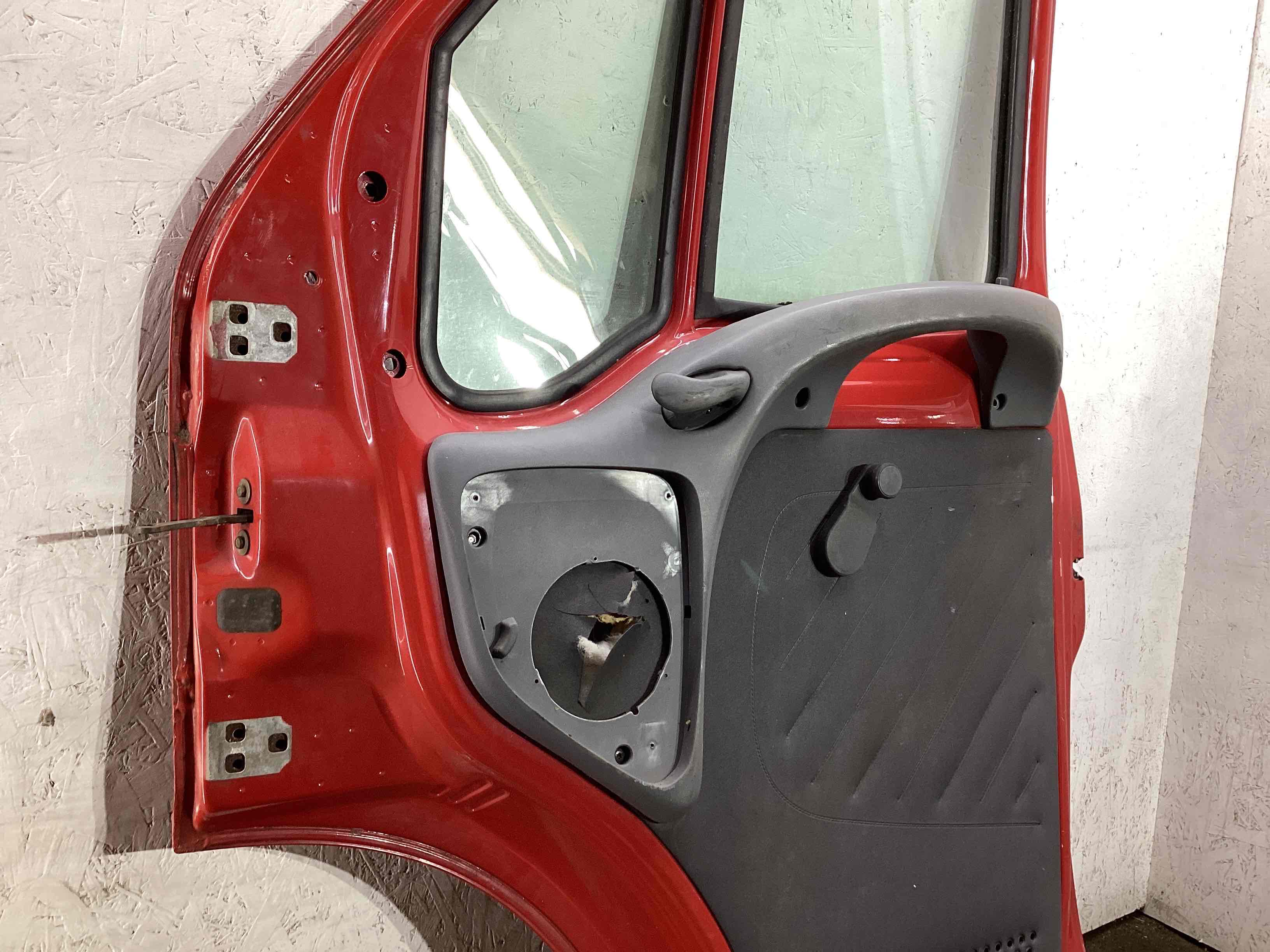 Дверь передняя правая Fiat Ducato 2 (230) купить в Беларуси