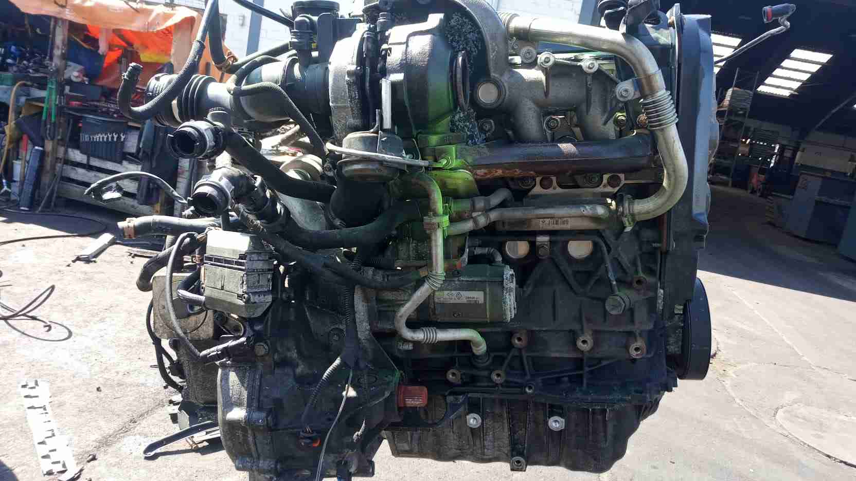Двигатель  Renault Laguna