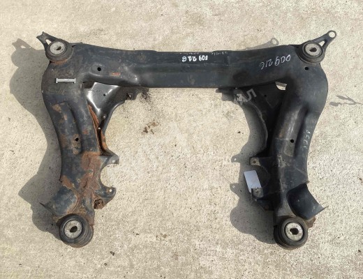 Балка подвески передняя (подрамник) Audi A6 C5 (4B) 1997-2001  Audi A6 A6 C5 (4B) 1997-2001