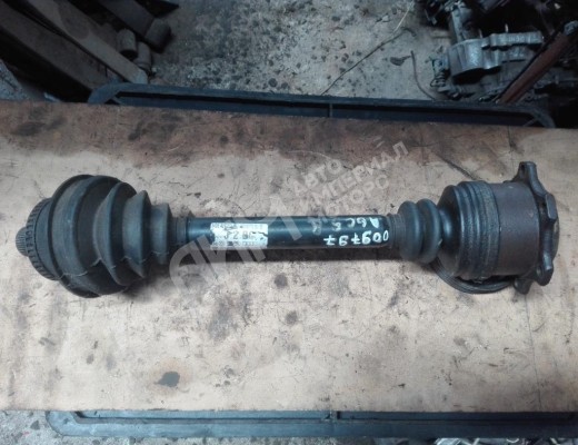 Полуось передняя правая (приводной вал, ШРУС) Audi A4 B5 (8D) 1994-1999  Audi A4 A4 B5 (8D) 1994-1999
