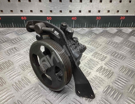 Насос гидроусилителя руля Nissan Almera I (N15) 1995-2000  Nissan Almera Almera I (N15) 1995-2000