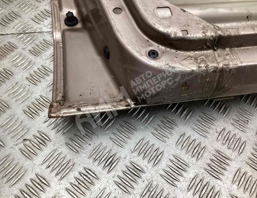Дверь передняя левая Audi 100 C3 1982-1991  Audi 100 100 C3 1982-1991