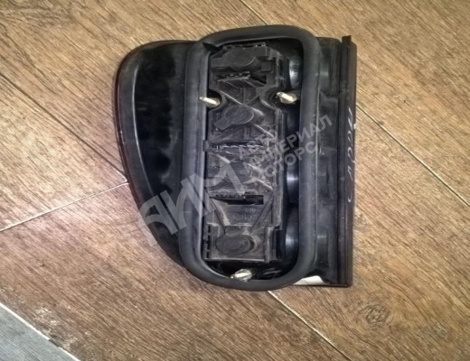 Фонарь задний правый Volkswagen Caddy II (9K) 1995-2003  Volkswagen Caddy Caddy II (9K) 1995-2003
