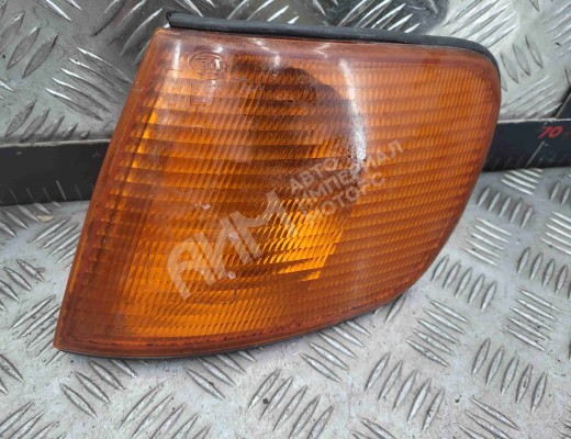 Поворотник левый Audi 100 C4 (4A) 1990-1995  Audi 100 100 C4 (4A) 1990-1995