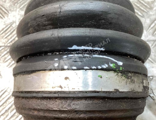 Полуось передняя правая (приводной вал, ШРУС) Audi 100 C4 (4A) 1990-1995  Audi 100 100 C4 (4A) 1990-1995