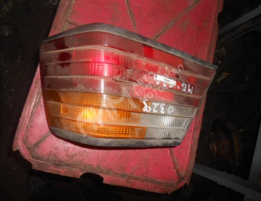 Фонарь задний правый Mercedes E (W124) 1985-1996  Mercedes E E (W124) 1985-1996