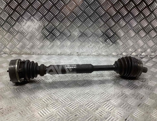 Полуось передняя левая (приводной вал, ШРУС) Volkswagen Passat B5 (3B) 1996-2000  Volkswagen Passat Passat B5 (3B) 1996-2000