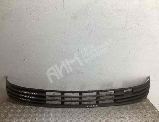 Заглушка (решетка) в бампер Ford Mondeo I 1993-1996  Ford Mondeo Mondeo I 1993-1996