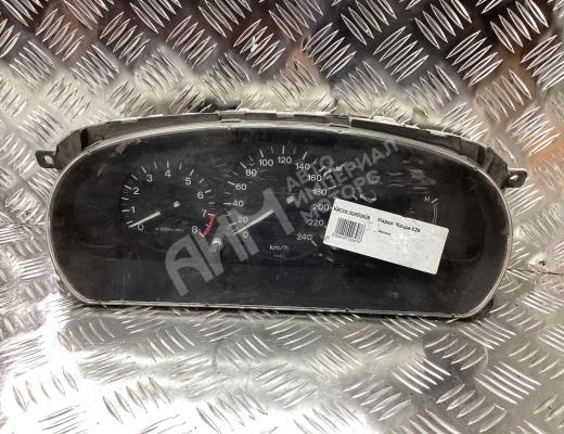 Щиток приборов (приборная панель) Mazda 626 IV (GE/GV) 1992-1997  Mazda 626 626 IV (GE/GV) 1992-1997