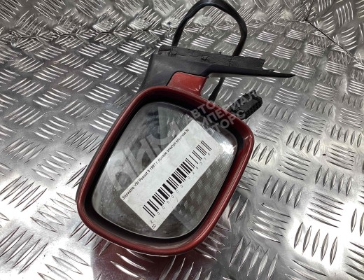 Зеркало наружное правое Volkswagen Passat B5 (3B) 1996-2000  Volkswagen Passat Passat B5 (3B) 1996-2000