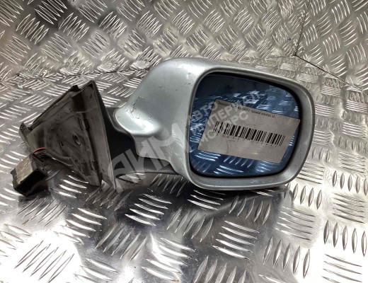 Зеркало наружное правое  Audi A3 I (8L) 1996-2000